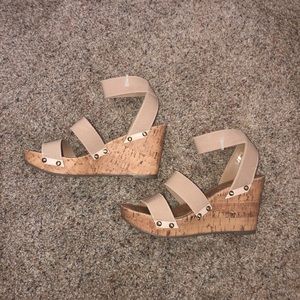 Strap sandal wedges